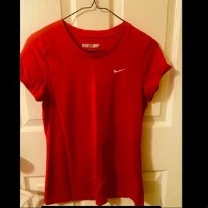 NIKE dry fit tshirt